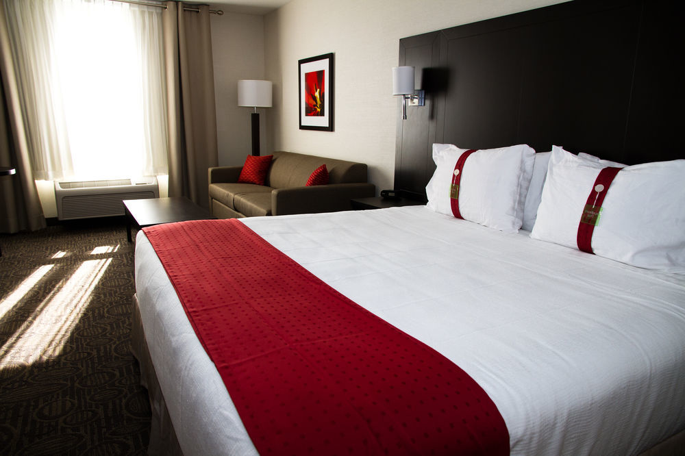 Holiday Inn Hotel&Suites Red Deer, an IHG Hotel Buitenkant foto